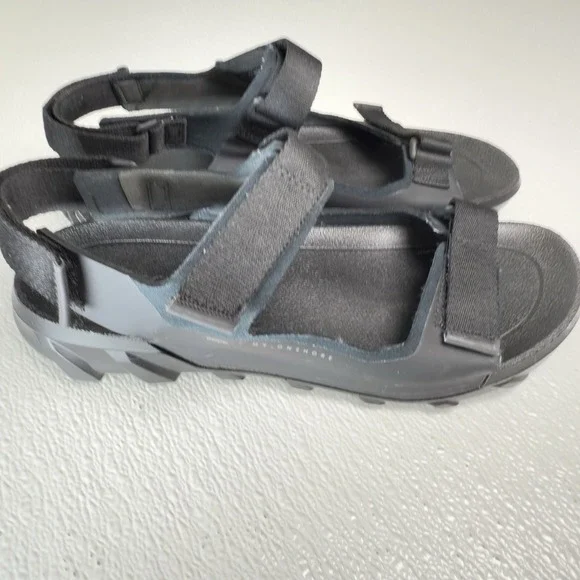 Ecco | Shoes | Ecco Mx Onshore 3strap Trooper Gray Water 